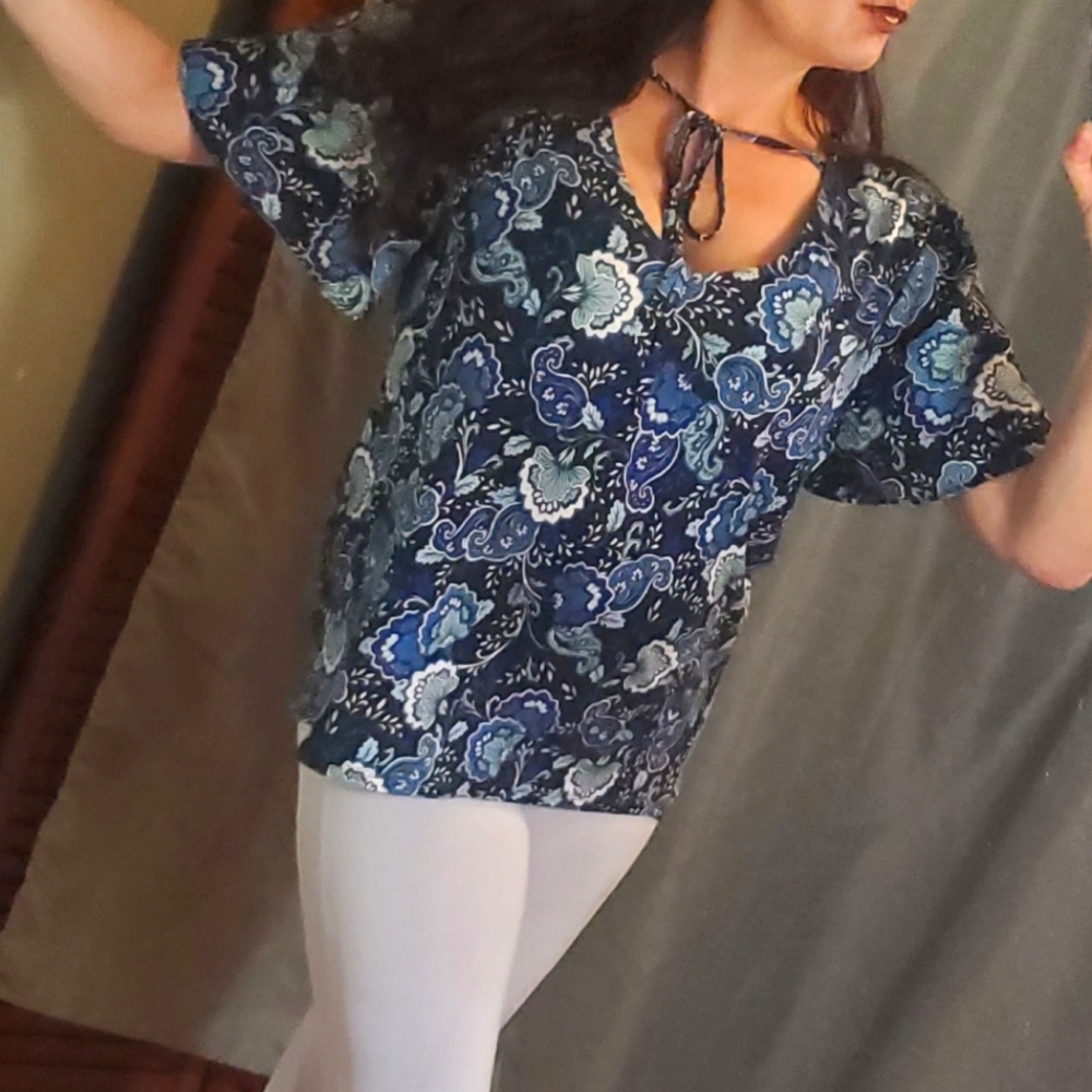 Loft women's top size M